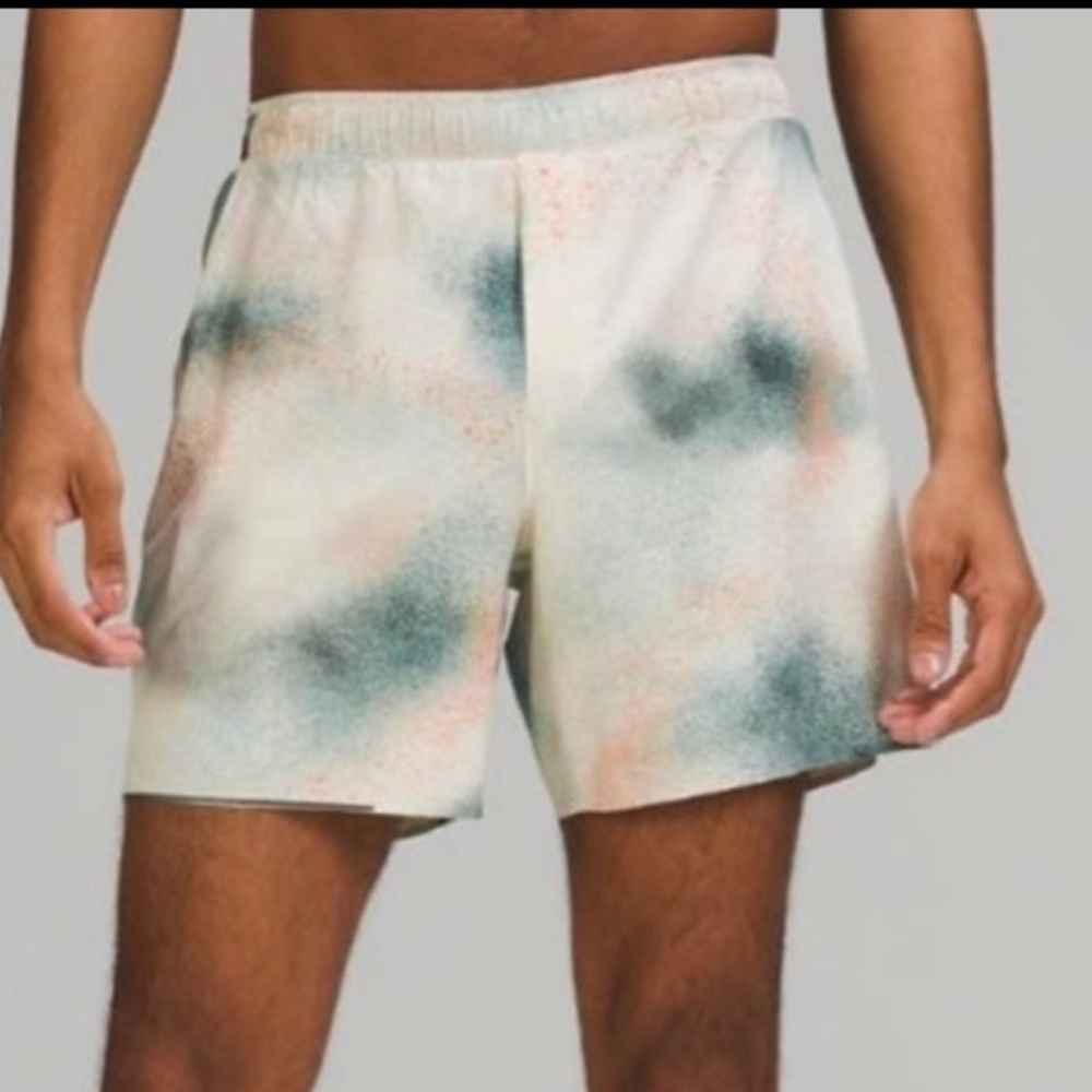 Lululemon 7” Shorts